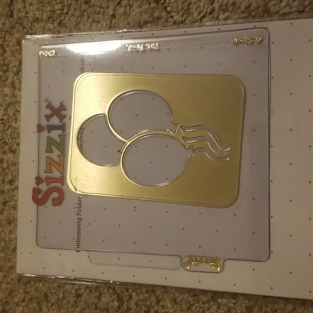 Sizzix Simple Impressions Embossing Folder Balloon Bunch.